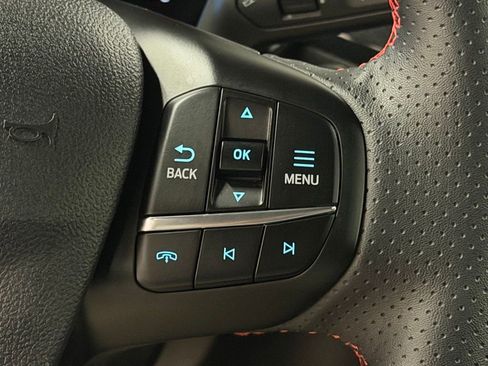 Used 2025 Ford Escape ST-Line w/ Cold Weather Package AWD/4WD image 37