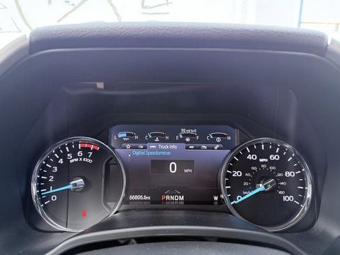 Used 2020 Ford F350 Lariat w/ Lariat Value Package image 15