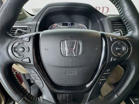 Used 2016 Honda Pilot Elite image 13