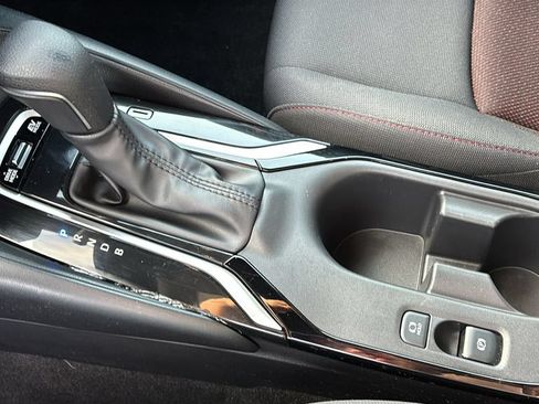 Used 2025 Toyota Corolla SE FWD image 22