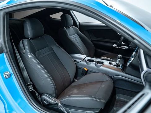 Used 2022 Ford Mustang GT w/ GT Performance Package RWD image 21