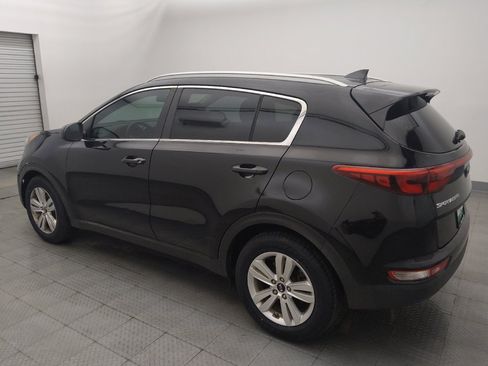Used 2018 Kia Sportage LX w/ LX Popular Package FWD image 3