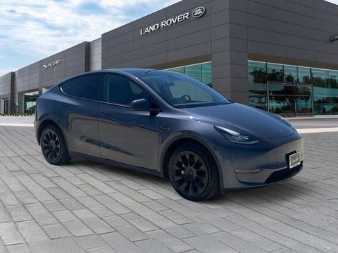 Used 2023 Tesla Model Y Long Range AWD/4WD image 7