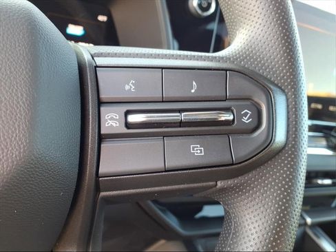 Used 2024 Chevrolet Colorado Trail Boss w/ Technology Package image 22