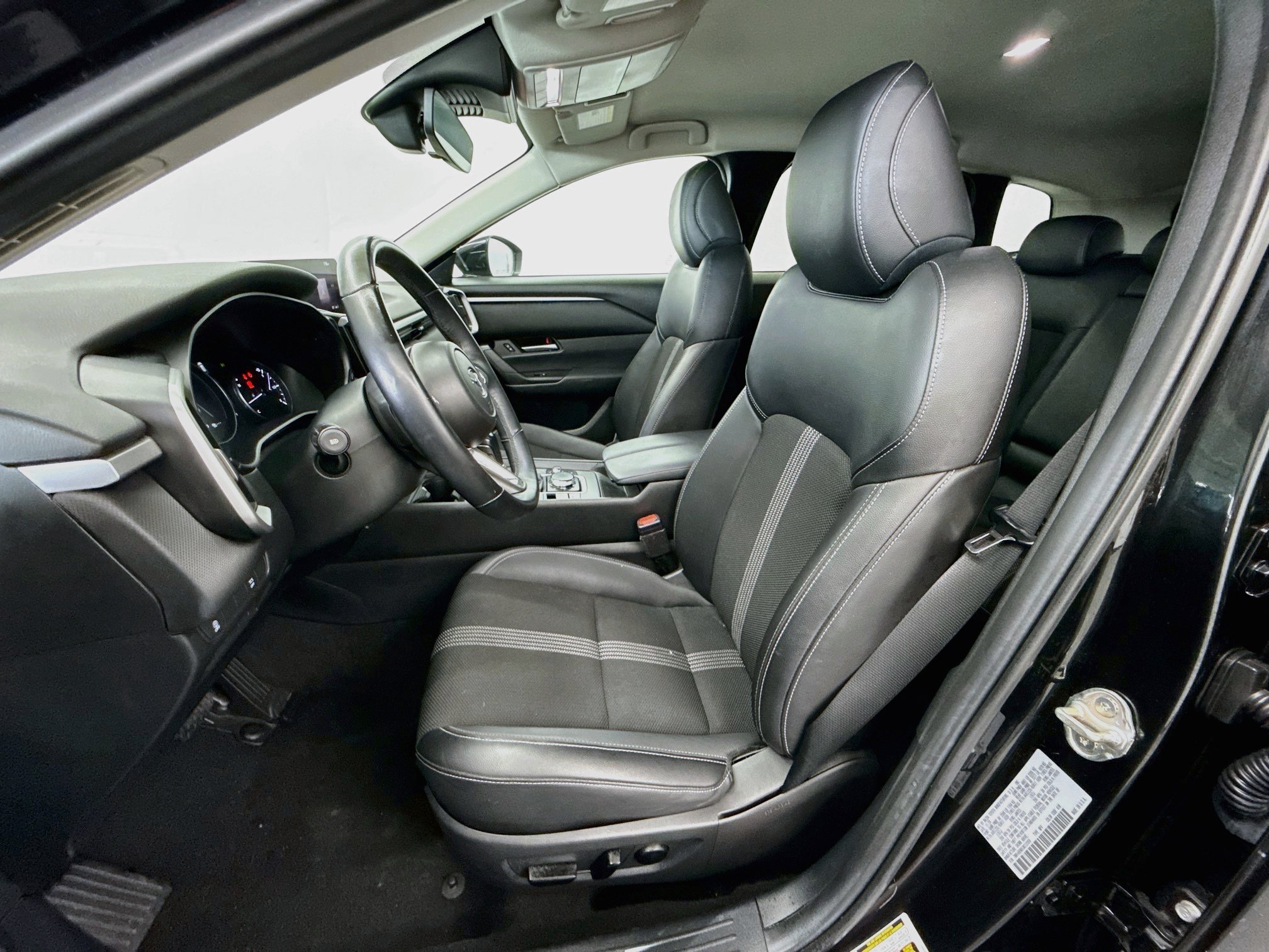 Used 2025 MAZDA CX-50 AWD 2.5 S w/ Preferred Package image 13