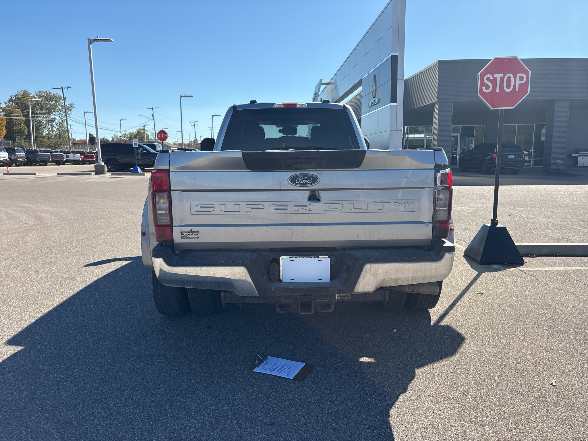 Used 2022 Ford F350 XLT AWD/4WD image 4