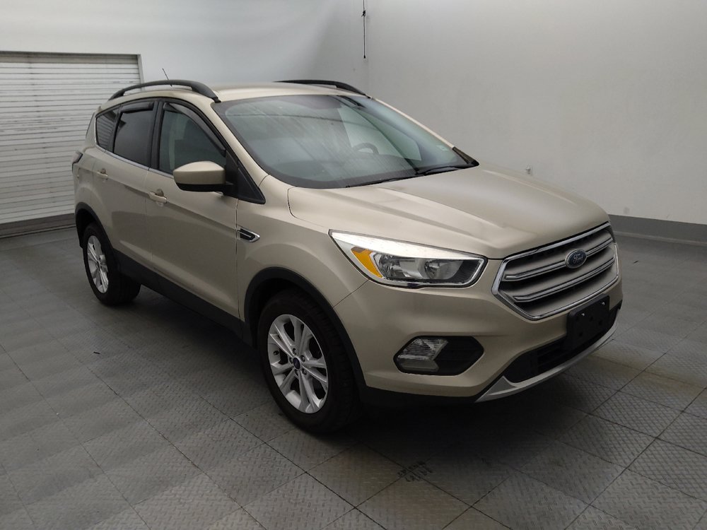 Used 2018 Ford Escape SE FWD image 13
