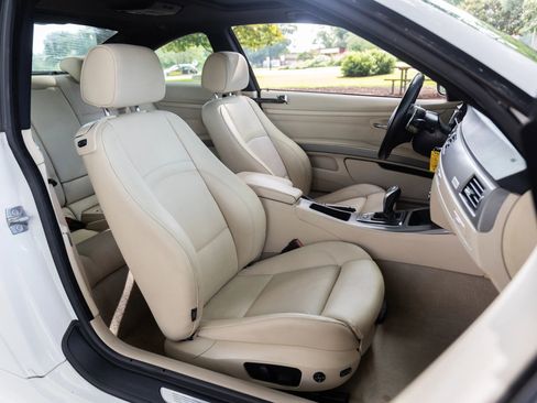 Used 2011 BMW 335is Coupe image 19