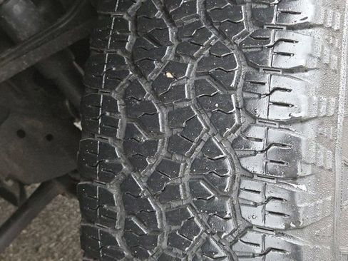 Used 2024 Chevrolet Silverado 2500 High Country w/ High Country Premium Package image 31