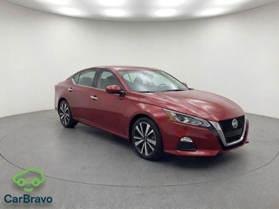 Used 2021 Nissan Altima 2.5 SV