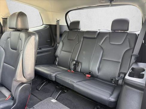 Used 2025 Kia Telluride S AWD/4WD image 26