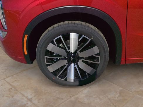 New 2025 Mitsubishi Outlander SEL AWD/4WD image 14