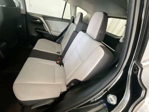 Used 2018 Toyota RAV4 XLE w/ Plus Extra Value Package image 22