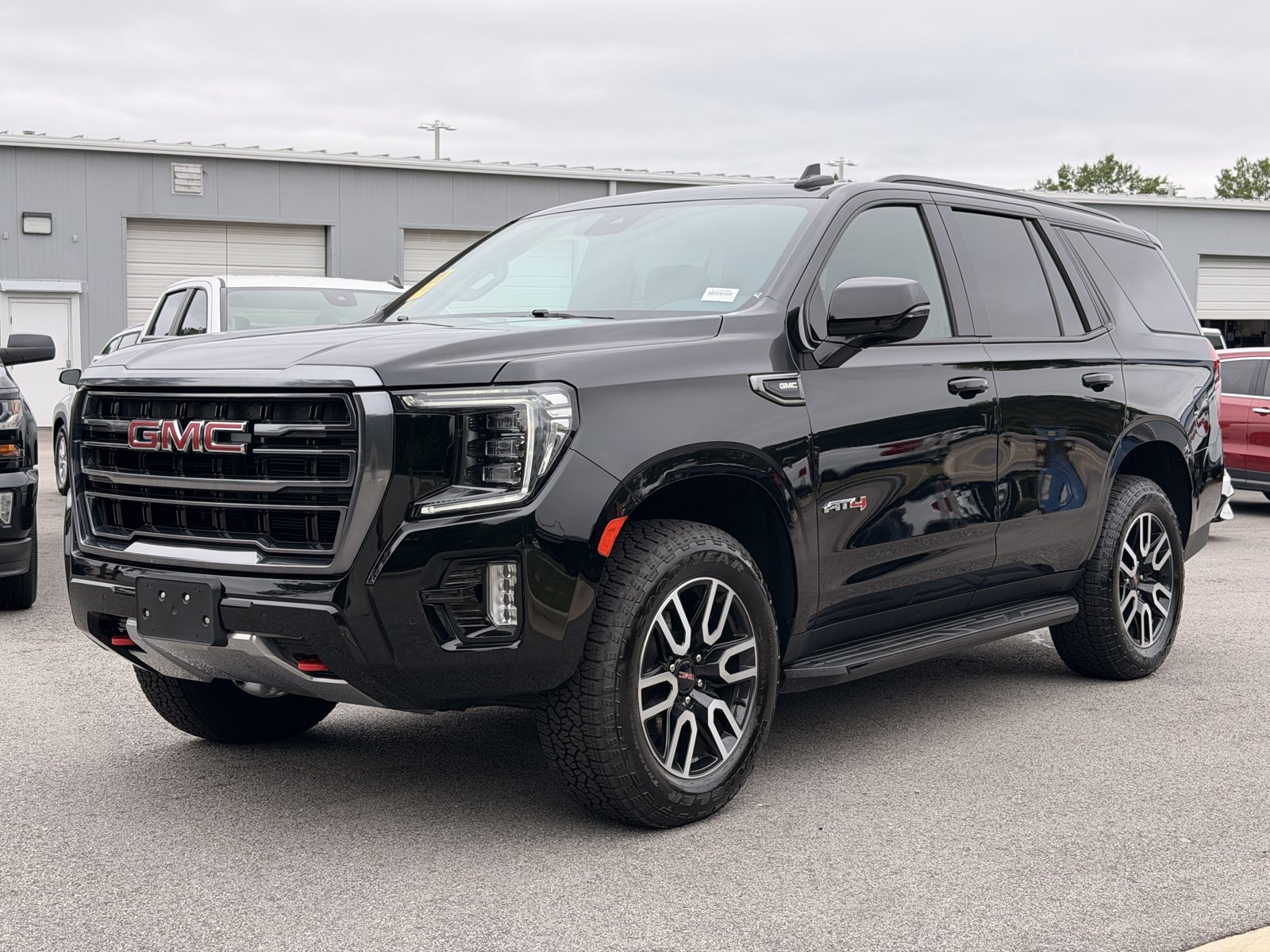 Used 2023 GMC Yukon AT4 w/ LPO, Floor Liner Package AWD/4WD image 7