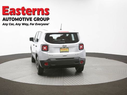 Used 2021 Jeep Renegade Sport image 36