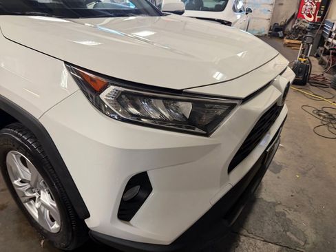 Used 2020 Toyota RAV4 XLE w/ All Weather Liner Package image 28