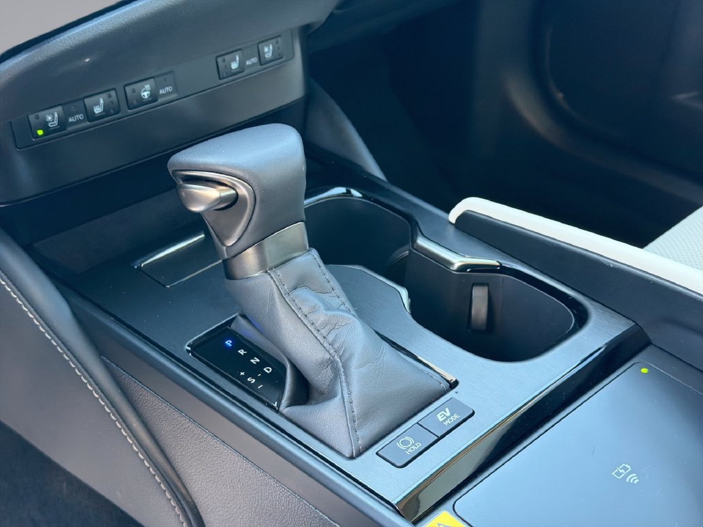 Certified 2025 Lexus ES 300h w/ Premium Package FWD image 20