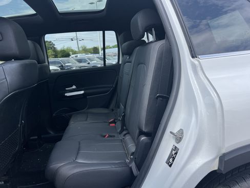 Used 2022 Mercedes-Benz GLB 250 image 29