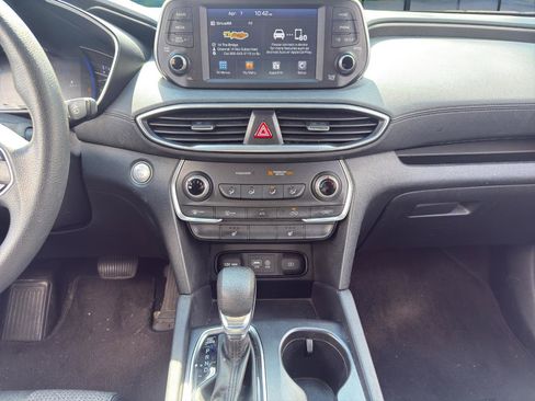 Used 2019 Hyundai Santa Fe SEL image 15