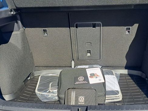 New 2026 Volkswagen Taos S image 27