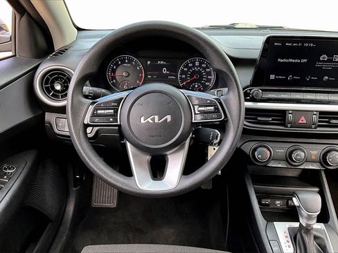 Certified 2024 Kia Forte LXS image 5