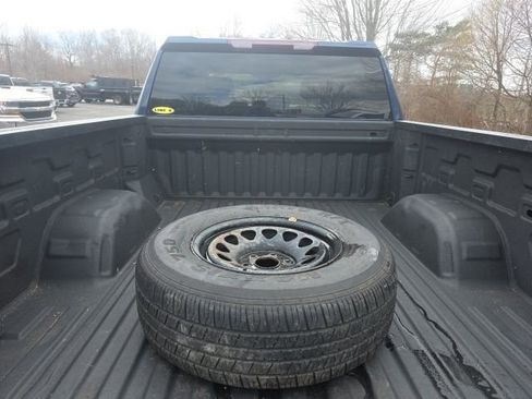 Used 2023 Chevrolet Silverado 1500 LT AWD/4WD image 4