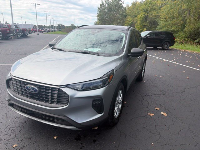 Used 2023 Ford Escape Active w/ Tech Pack #1 AWD/4WD image 5