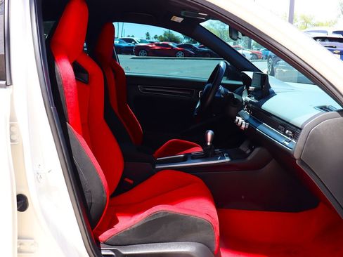 Used 2024 Honda Civic Type R image 32