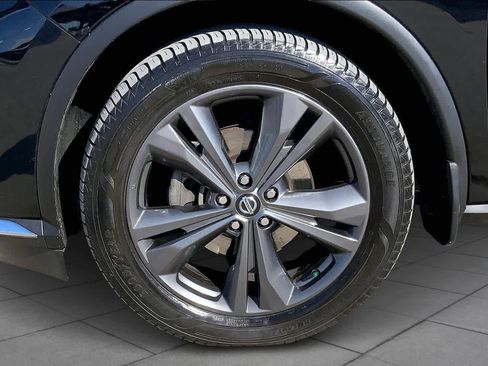 Used 2020 Nissan Murano Platinum image 11