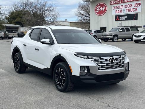 Used 2023 Hyundai Santa Cruz SEL image 7