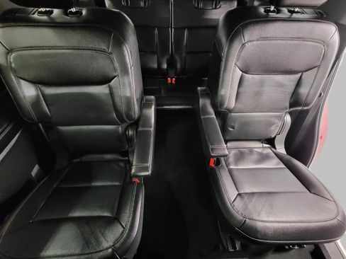 Used 2023 Ford Explorer Limited w/ Limited Technology Package image 24