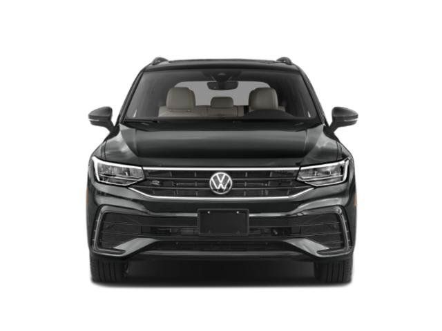 Used 2023 Volkswagen Tiguan SE R-Line FWD image 7