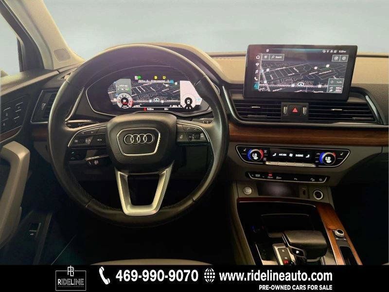 Used 2022 Audi Q5 2.0T Premium Plus w/ Premium Plus Package AWD/4WD image 16