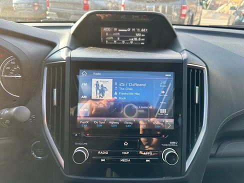 Used 2023 Subaru Forester Touring image 15