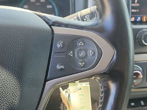 Used 2019 Chevrolet Colorado Z71 image 25