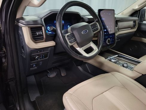 Used 2023 Ford Expedition Max Limited AWD/4WD image 16