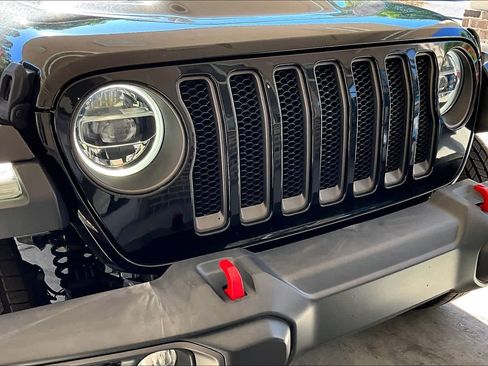 Used 2021 Jeep Wrangler Unlimited Rubicon AWD/4WD image 30