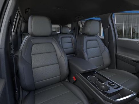 New 2026 Chevrolet Equinox LT w/ Convenience Package II FWD image 16