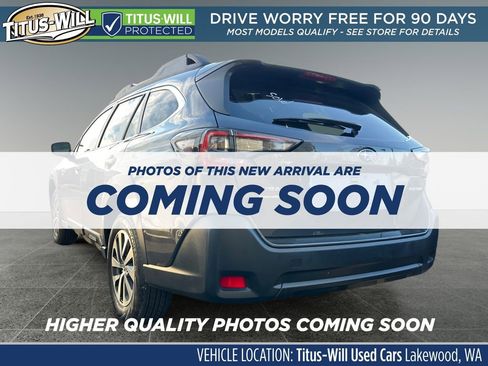 Used 2023 Subaru Outback Premium image 3