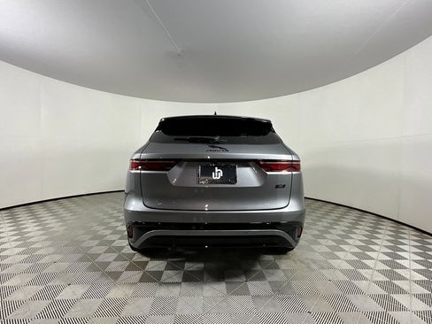 New 2026 Jaguar F-PACE R-Dynamic S image 7