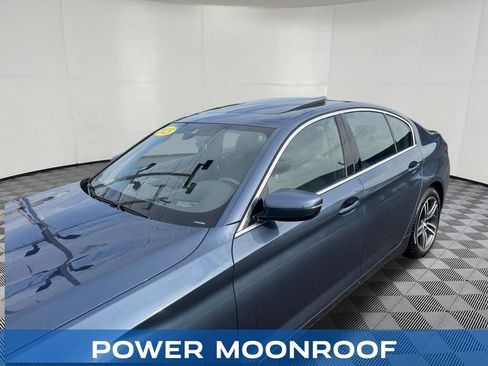 Used 2023 BMW 530i xDrive w/ Premium Package AWD/4WD image 9