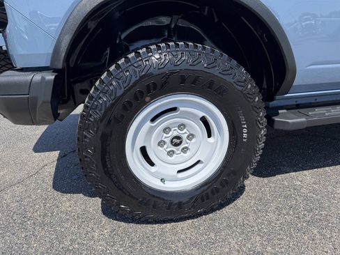 Used 2023 Ford Bronco Heritage Edition AWD/4WD image 20