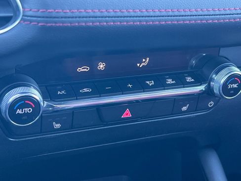 Certified 2025 MAZDA MAZDA3 s image 17