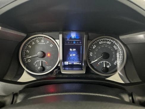 Used 2018 Toyota Tacoma Limited AWD/4WD image 63