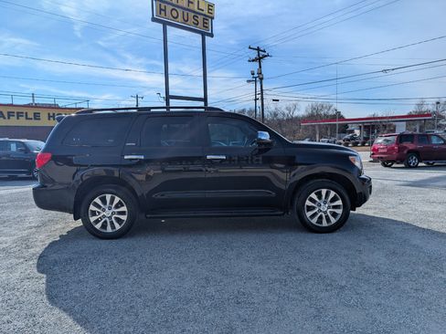 Used 2015 Toyota Sequoia Limited image 5