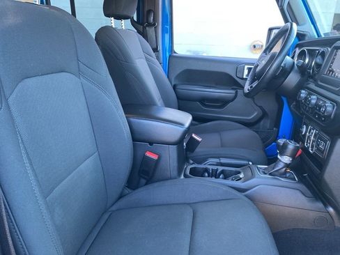 Certified 2022 Jeep Wrangler Unlimited Sport image 10