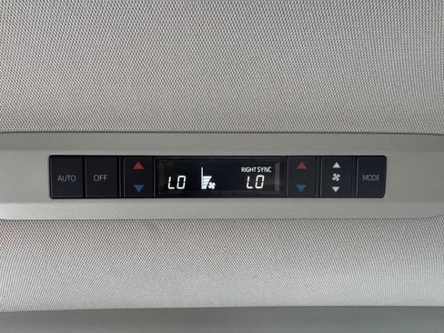 Used 2024 Toyota Sienna XLE w/ XLE Plus Package AWD/4WD image 36
