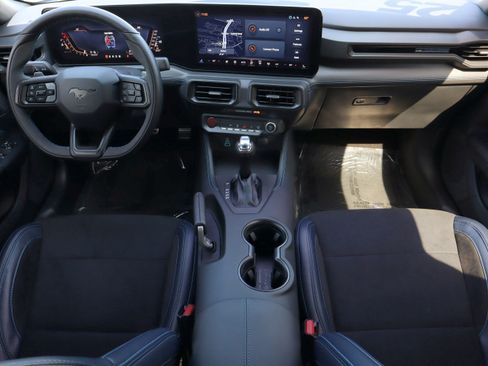 Used 2025 Ford Mustang Dark Horse RWD image 7