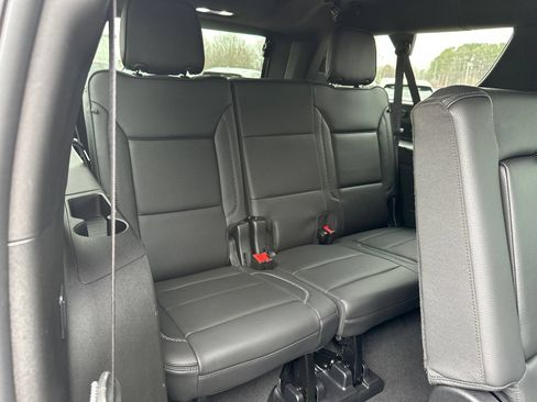 Used 2024 GMC Yukon XL Denali w/ Max Trailering Package AWD/4WD image 15
