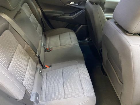 Used 2025 Chevrolet Equinox LT AWD/4WD image 27
